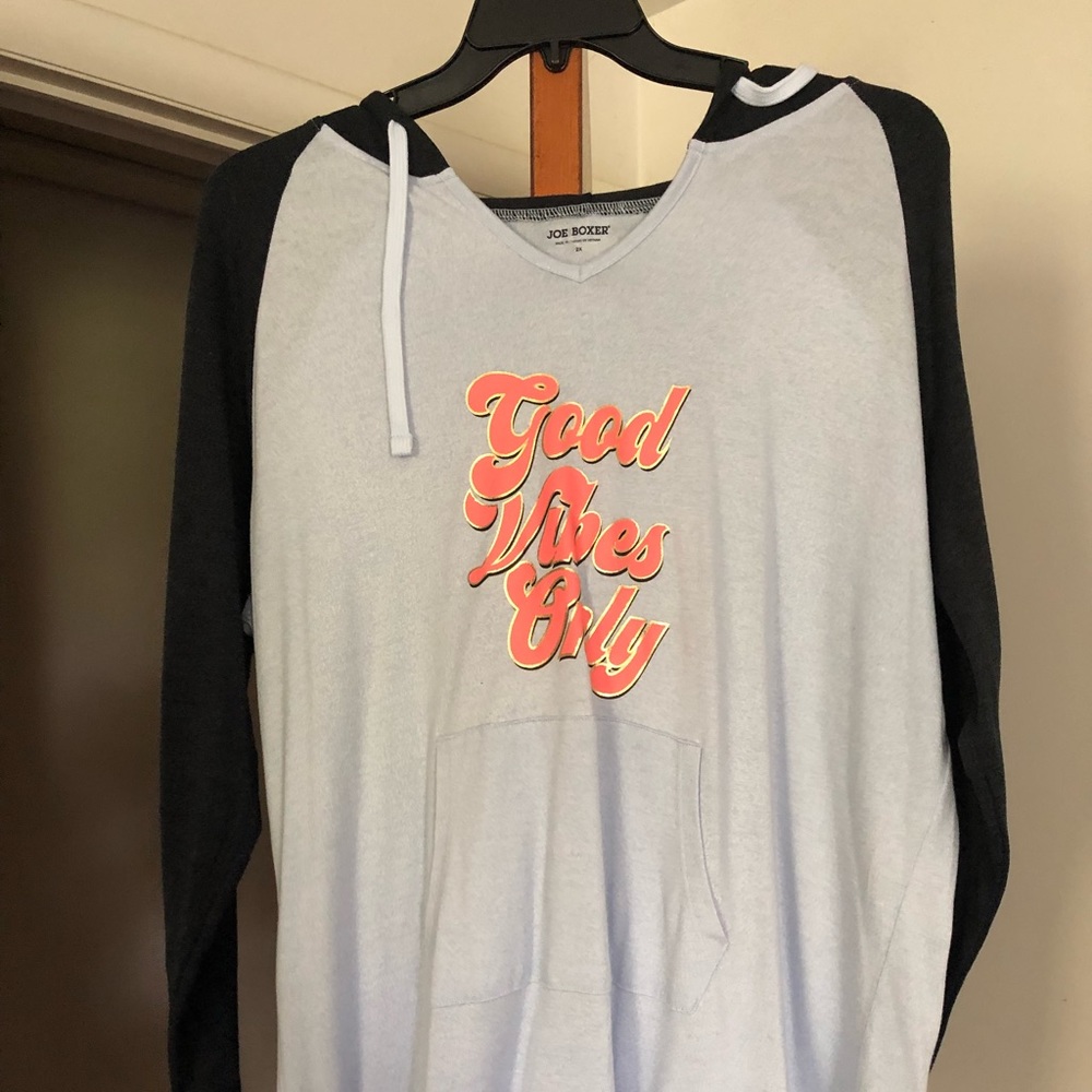 Long sleeve hoodie